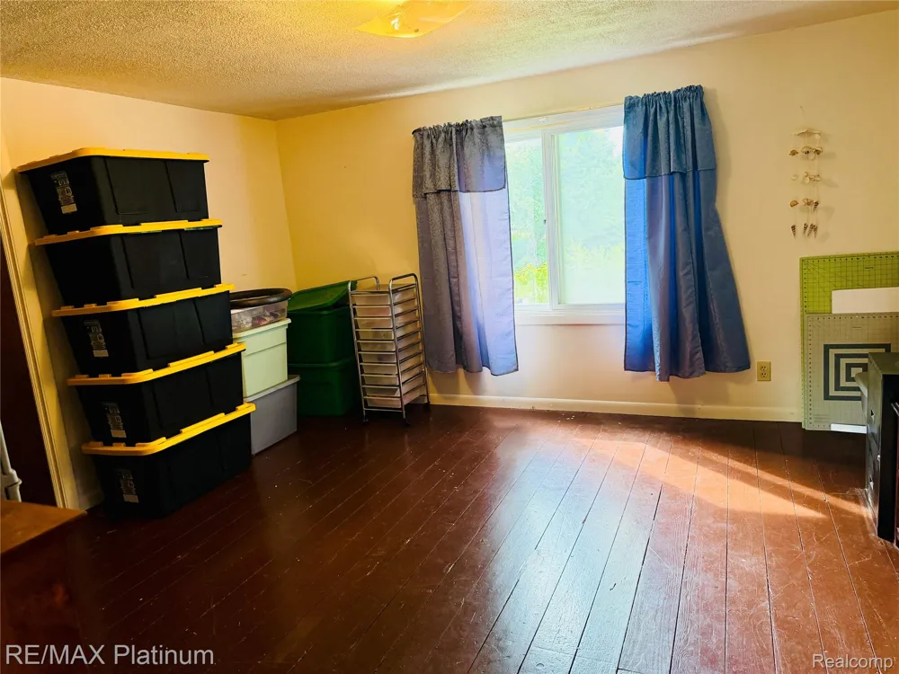 10551 E Goodall Road Durand City, MI 48429
