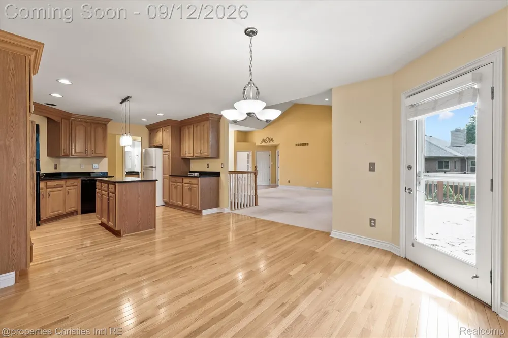 1132 Wood Trail Oxford Charter Township, MI 48371