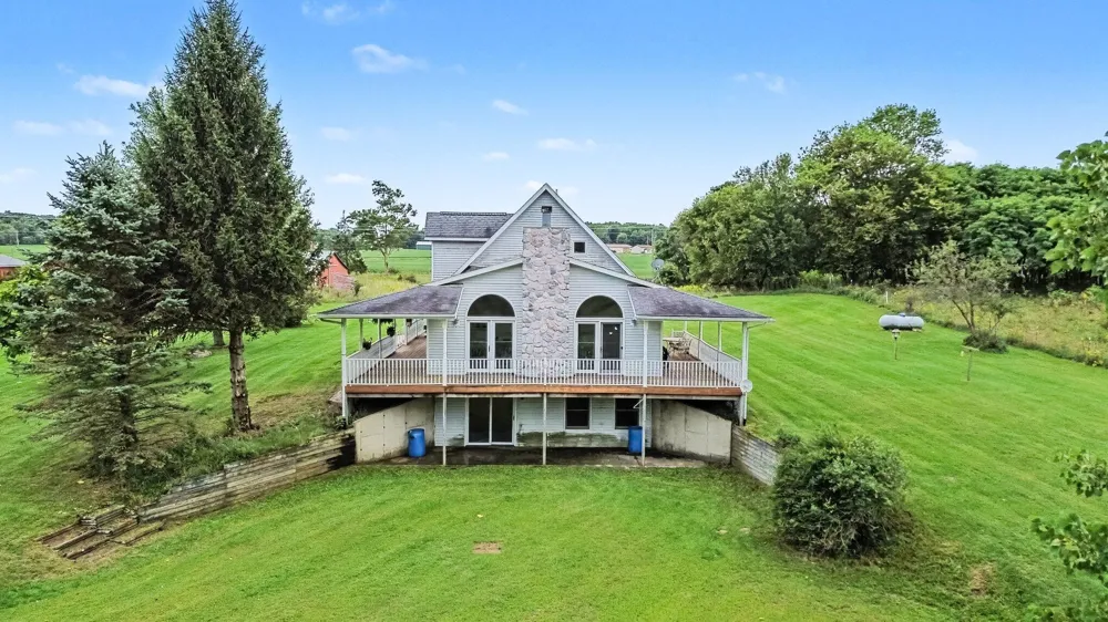 5045 Brown Road Vermontville Township, MI 49096