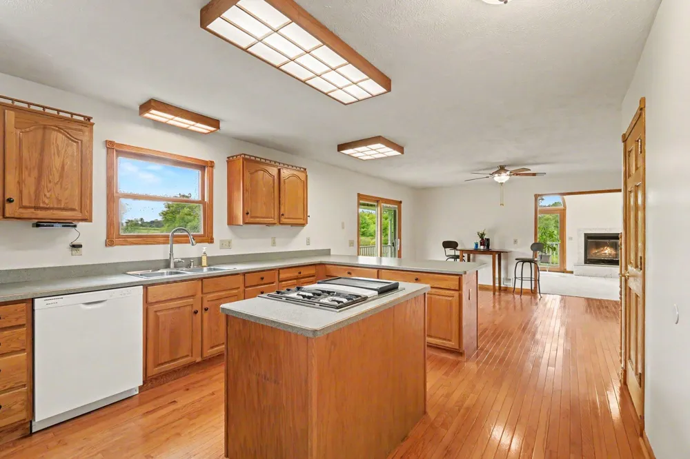 5045 Brown Road Vermontville Township, MI 49096
