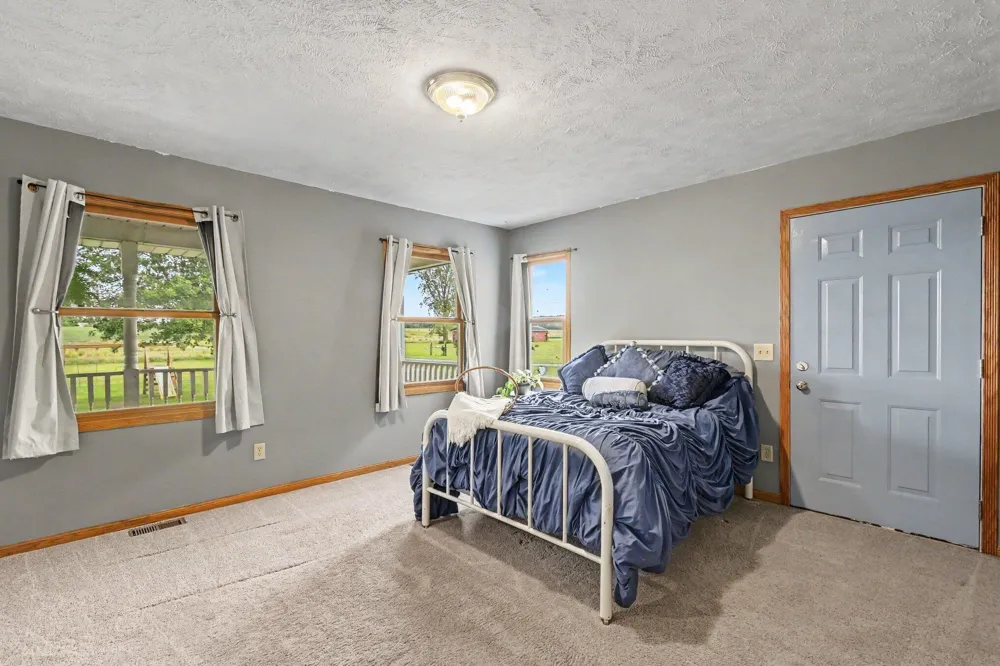 5045 Brown Road Vermontville Township, MI 49096