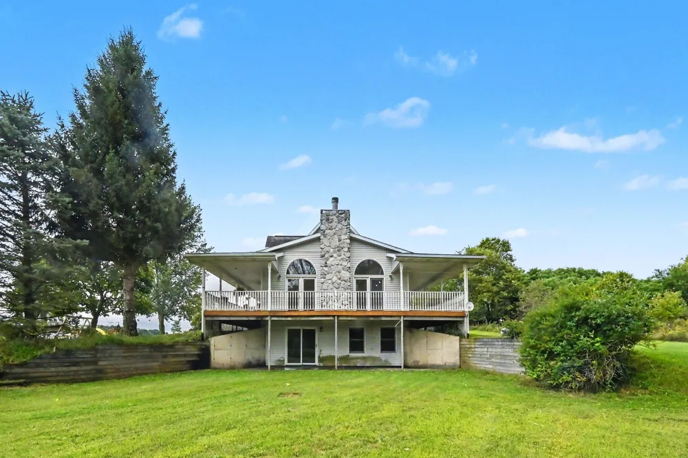 5045 Brown Road Vermontville Township, MI 49096