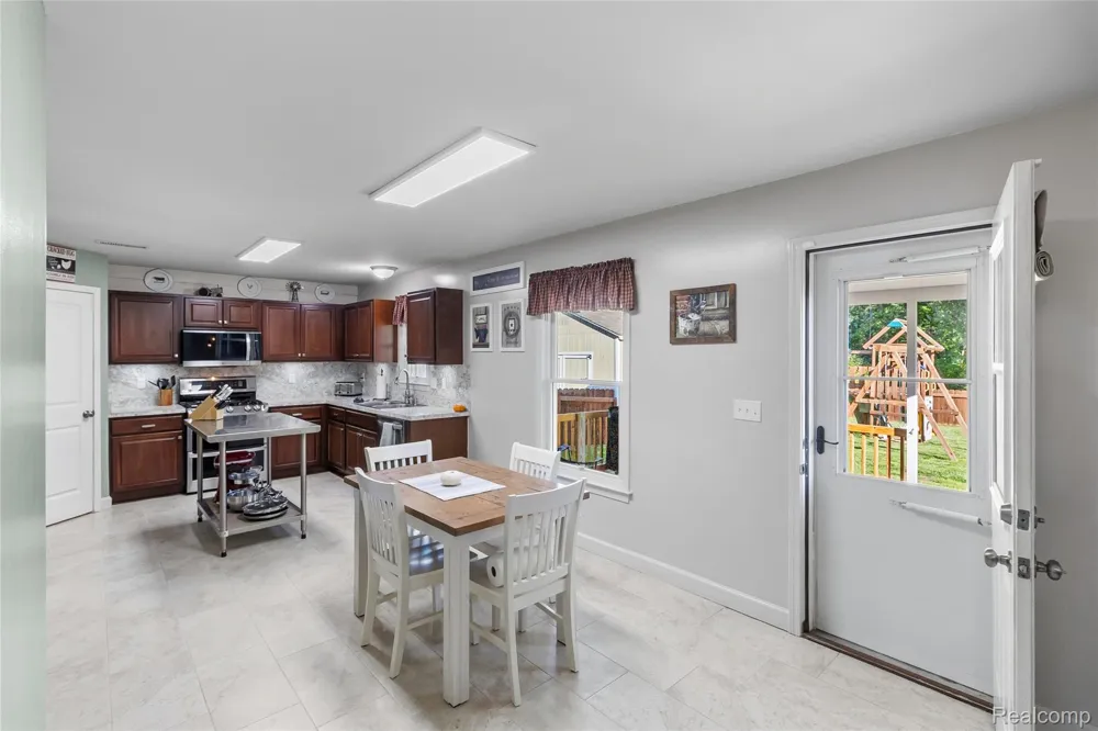 6195 Crooked River Drive Mundy Township, MI 48473