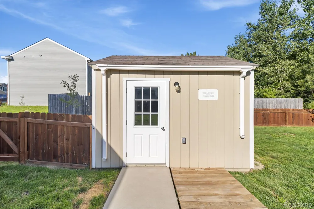 6195 Crooked River Drive Mundy Township, MI 48473