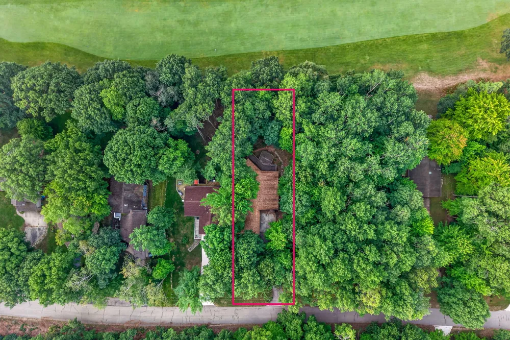 9855 Golf Port Drive Austin Township, MI 49346