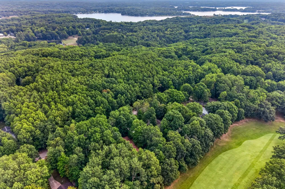 9855 Golf Port Drive Austin Township, MI 49346