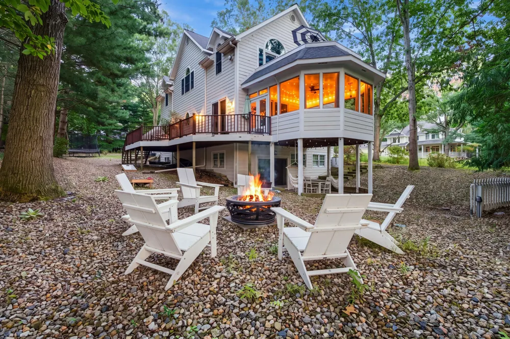 3029 Dunes Valley Path Lincoln Charter Township, MI 49127