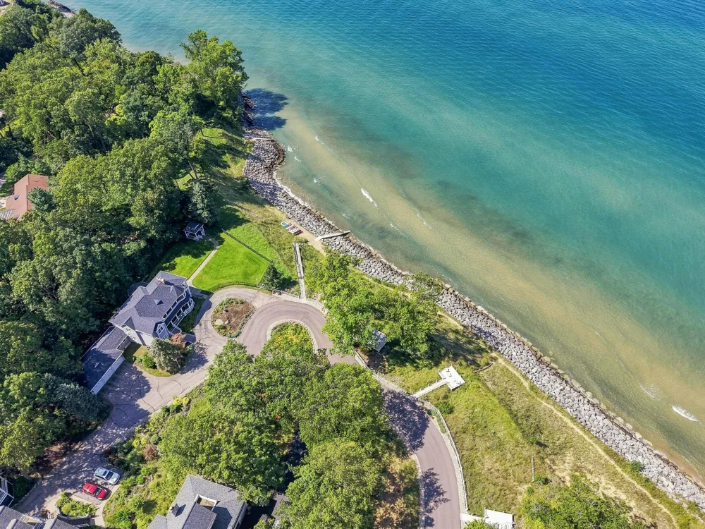 3029 Dunes Valley Path Lincoln Charter Township, MI 49127
