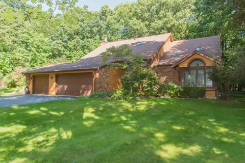 6798 Oak Highlands Drive