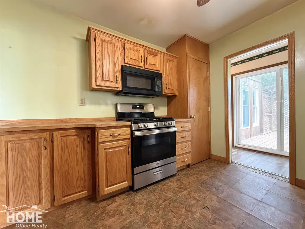 416 E King Street Owosso City, MI 48867