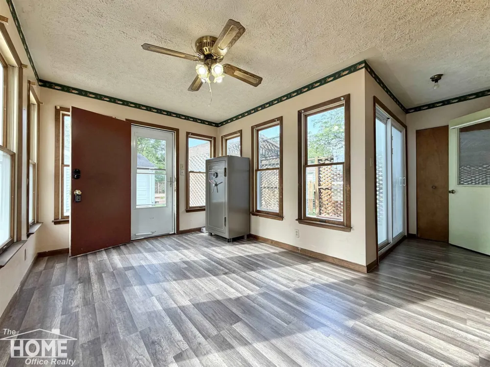 416 E King Street Owosso City, MI 48867