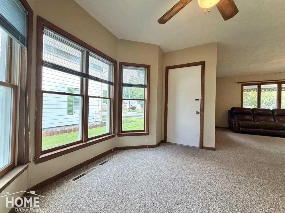 416 E King Street Owosso City, MI 48867