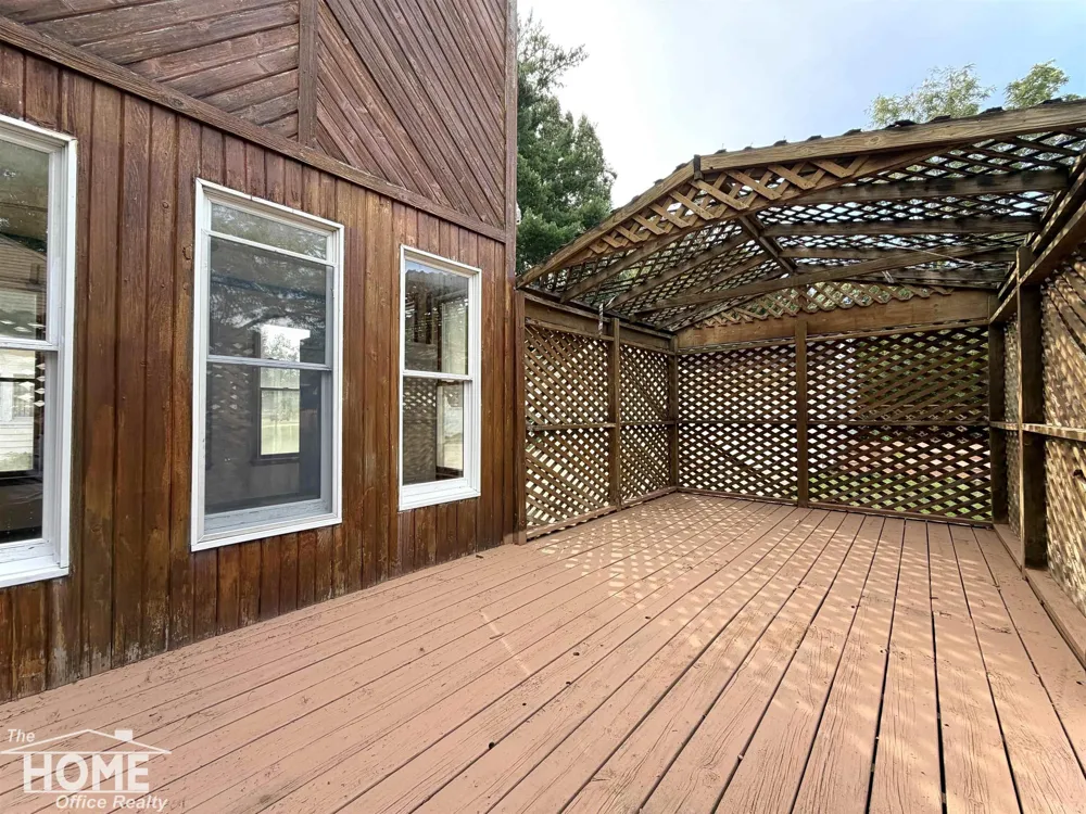 416 E King Street Owosso City, MI 48867