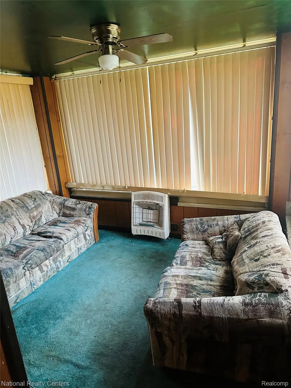 24051 Berkley Street Oak Park City, MI 48237