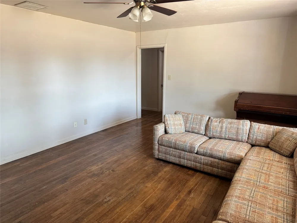 649 Cherry Street Baird, TX 79504
