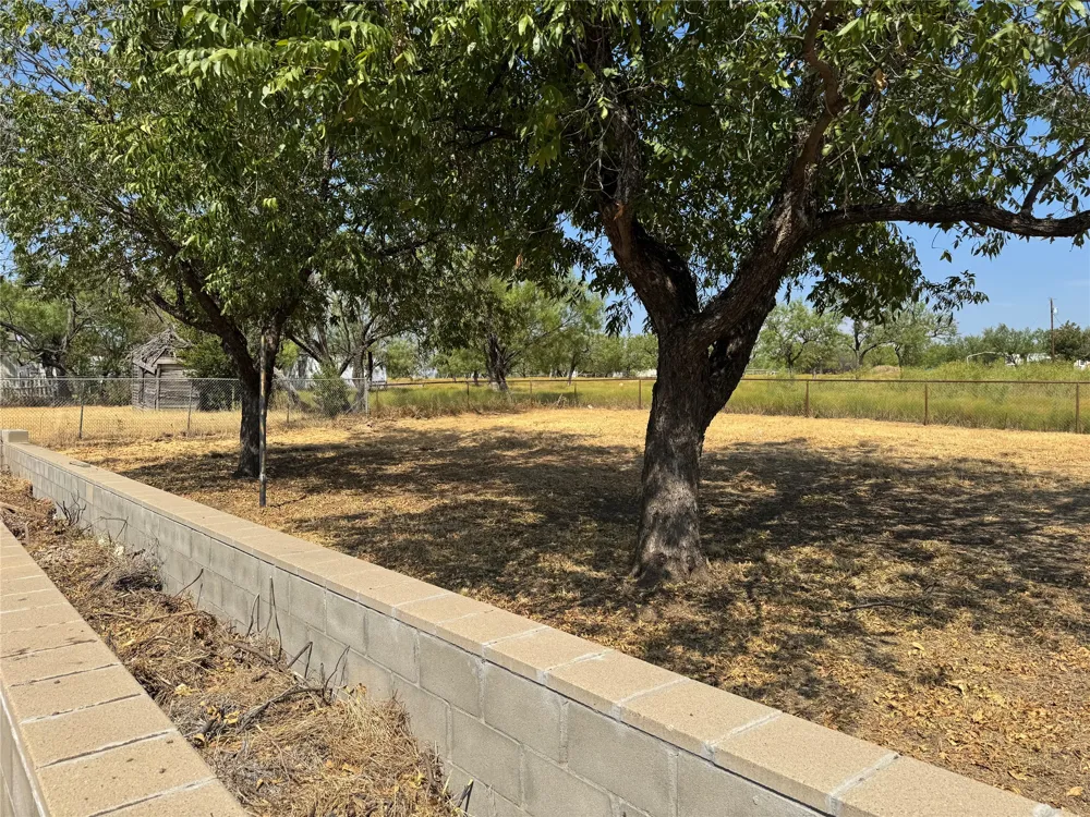 649 Cherry Street Baird, TX 79504