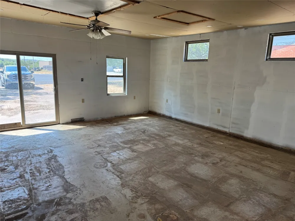 649 Cherry Street Baird, TX 79504