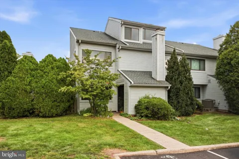 208 CONCORD DRIVE #CONDO 110