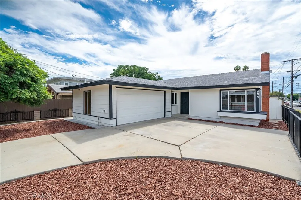 595 W 13th Street San Pedro, CA 90731