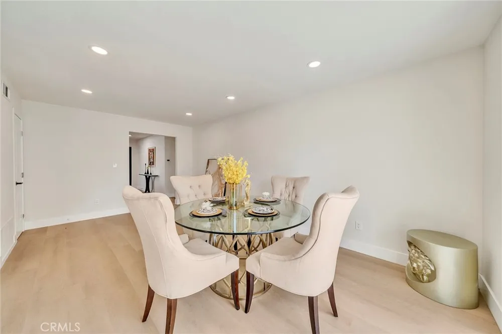595 W 13th Street San Pedro, CA 90731