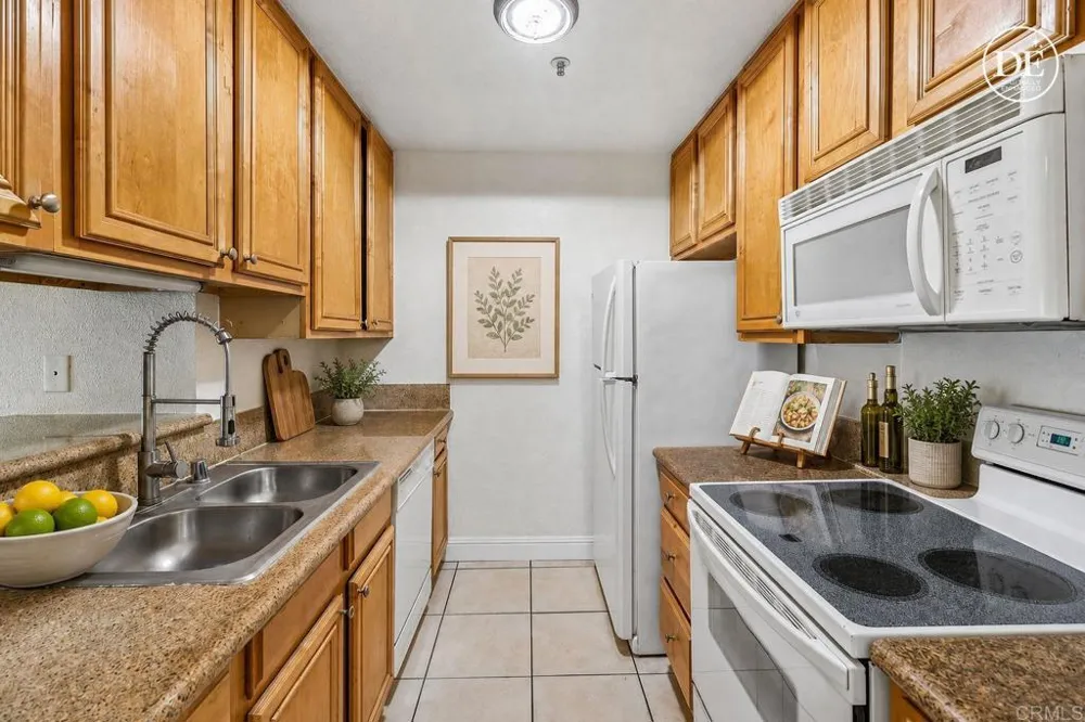 4041 Oakcrest Drive #303 San Diego, CA 92105