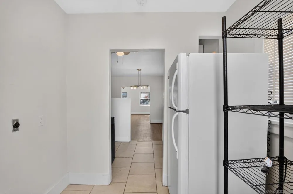 3739 1St San Diego, CA 92103