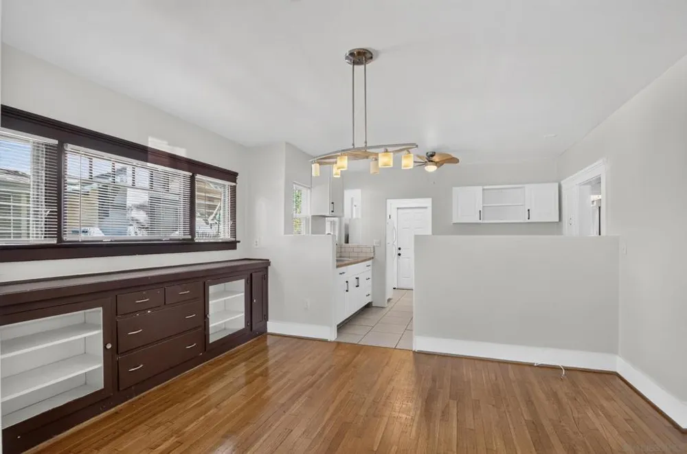 3739 1St San Diego, CA 92103