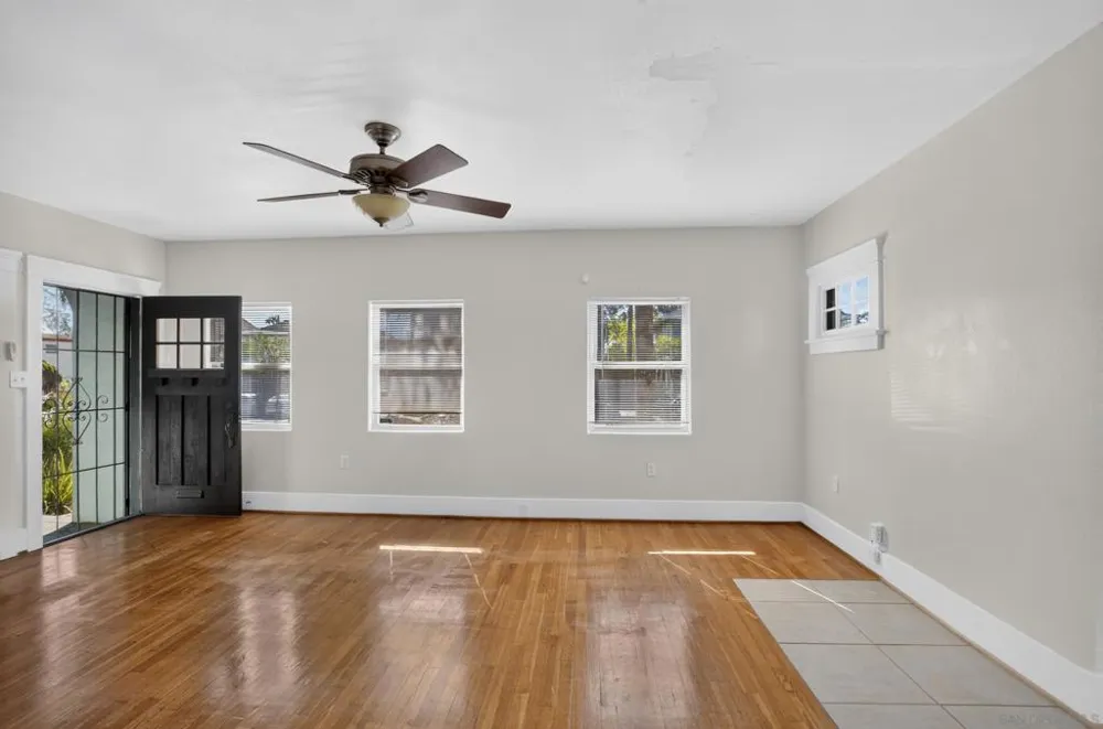 3739 1St San Diego, CA 92103