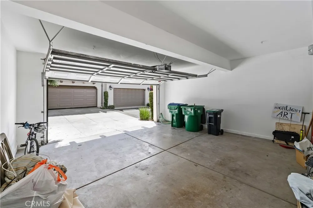 102 Mission Irvine, CA 92620