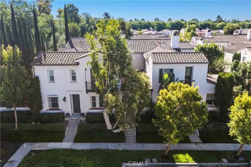 102 Mission Irvine, CA 92620