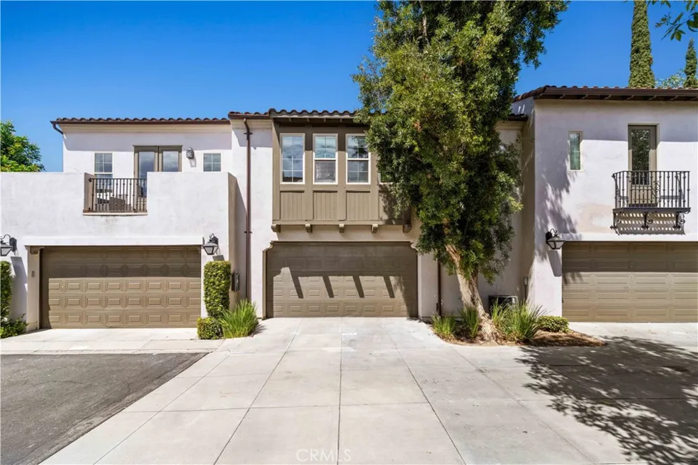 102 Mission Irvine, CA 92620