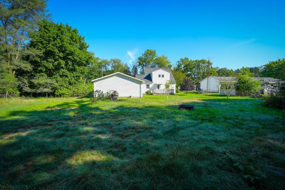 1807 Shettler Road Muskegon, MI 49444