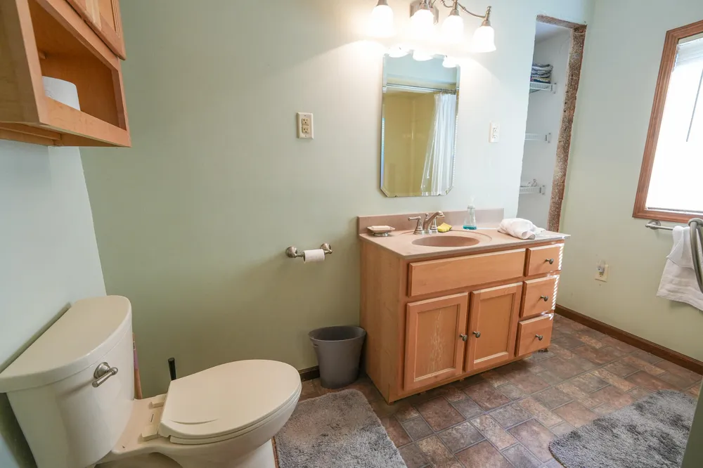 1807 Shettler Road Muskegon, MI 49444