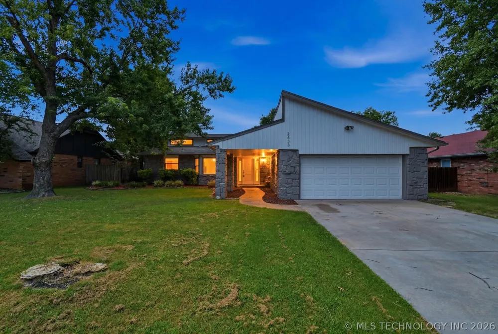 2633 W Dallas Street Broken Arrow, OK 74012