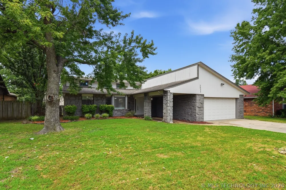 2633 W Dallas Street Broken Arrow, OK 74012