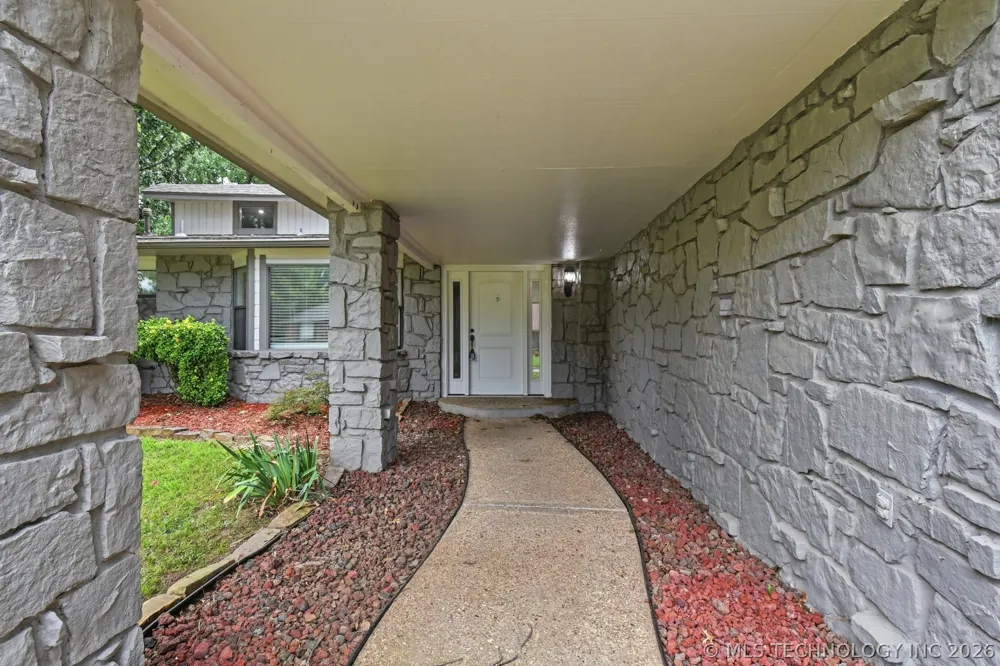 2633 W Dallas Street Broken Arrow, OK 74012