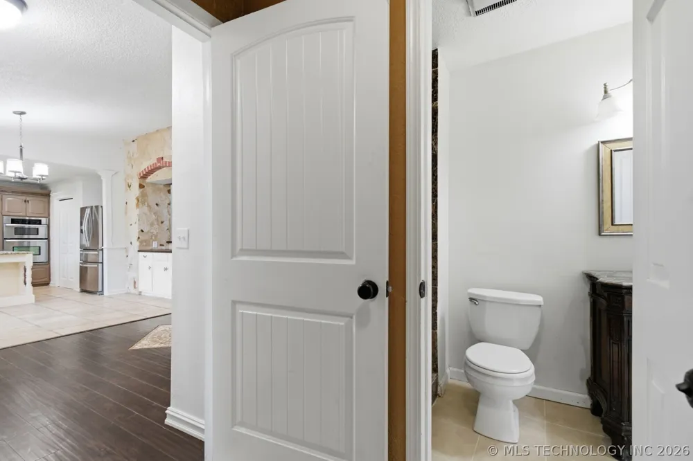 2633 W Dallas Street Broken Arrow, OK 74012