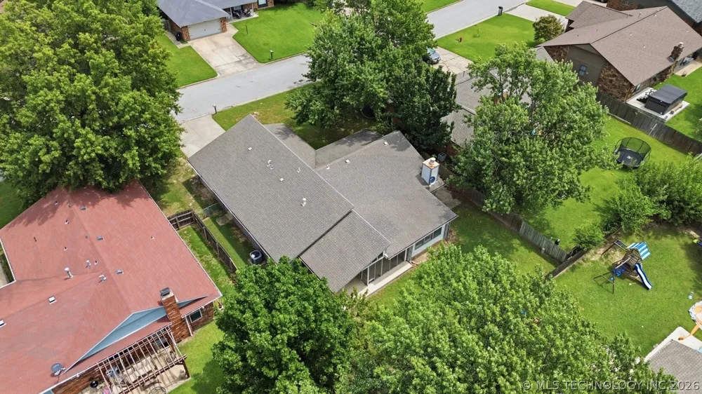 2633 W Dallas Street Broken Arrow, OK 74012