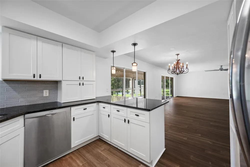 16 COUNTRY CLUB DRIVE #16 Largo, FL 33771