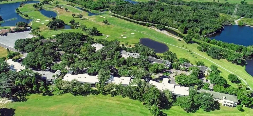 16 COUNTRY CLUB DRIVE #16 Largo, FL 33771