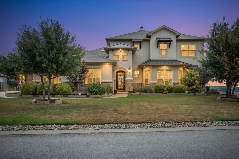 2220 Quarry Loop Leander, TX 78641