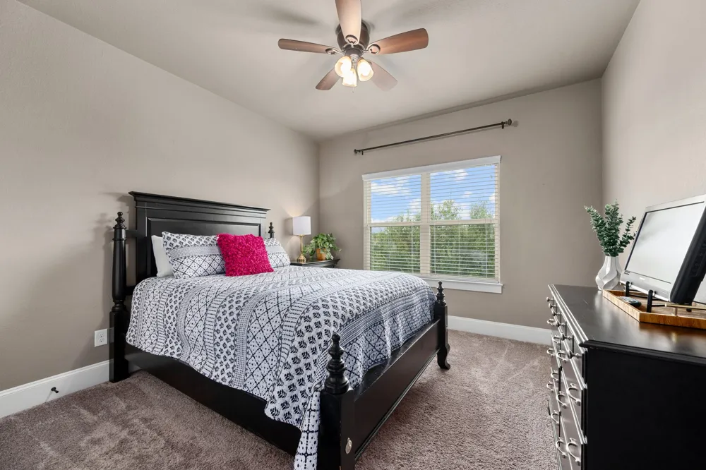 2220 Quarry Loop Leander, TX 78641