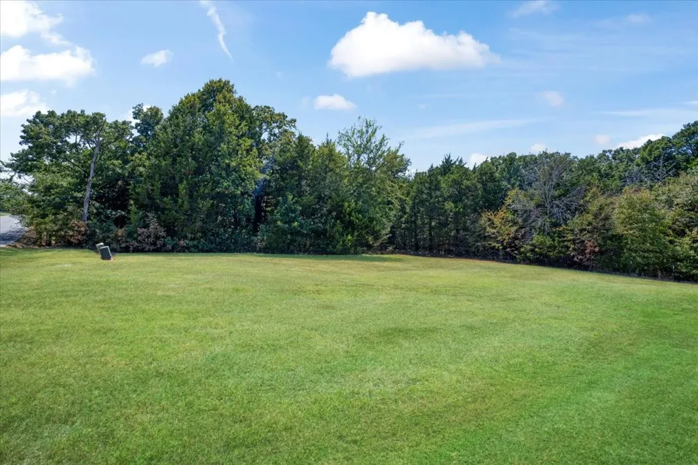 304 Dublin Circle Gordonville, TX 76245