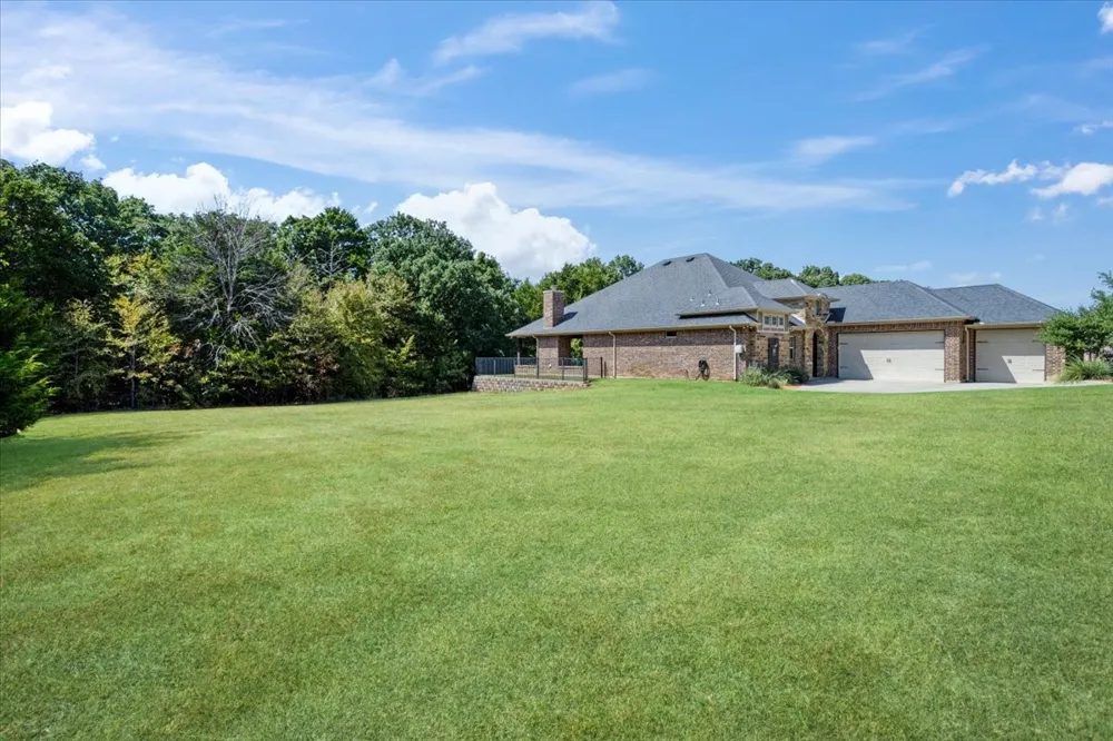 304 Dublin Circle Gordonville, TX 76245