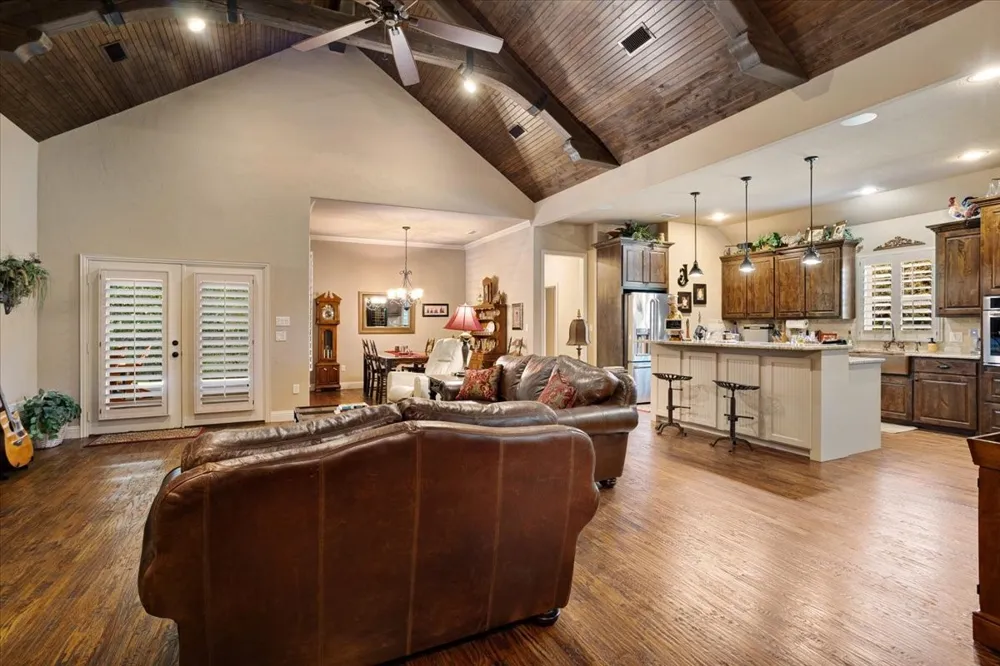 304 Dublin Circle Gordonville, TX 76245