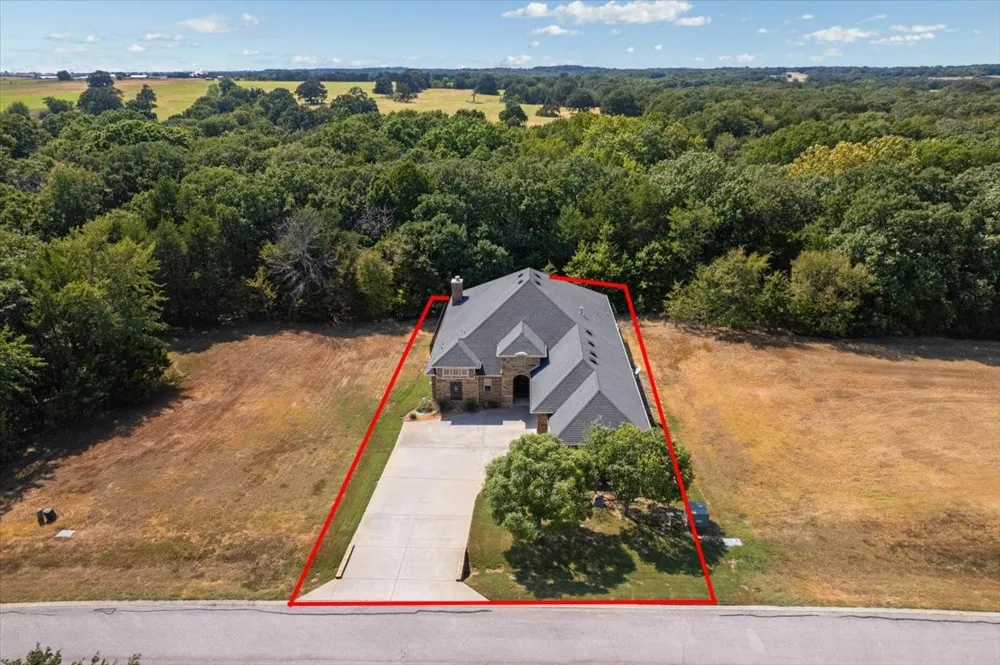 304 Dublin Circle Gordonville, TX 76245