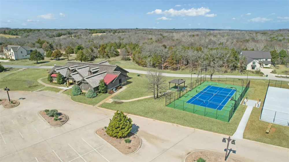 304 Dublin Circle Gordonville, TX 76245