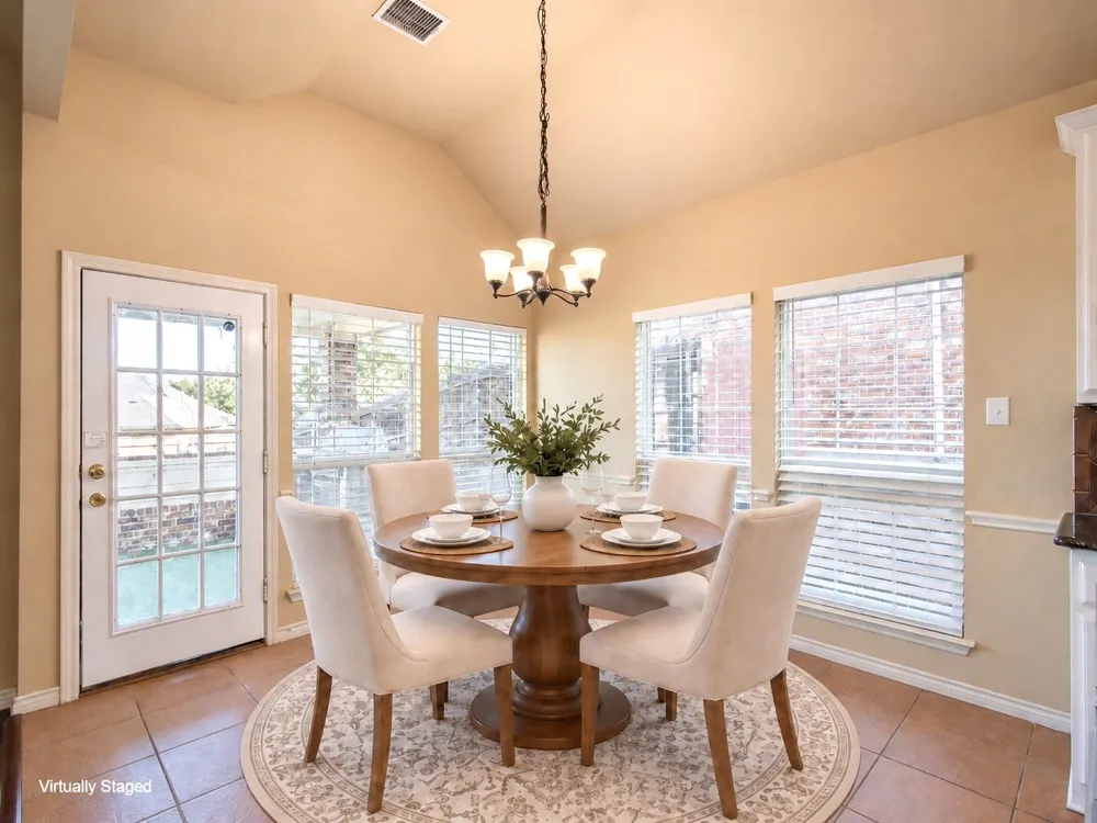 1418 E Oates Road Garland, TX 75043