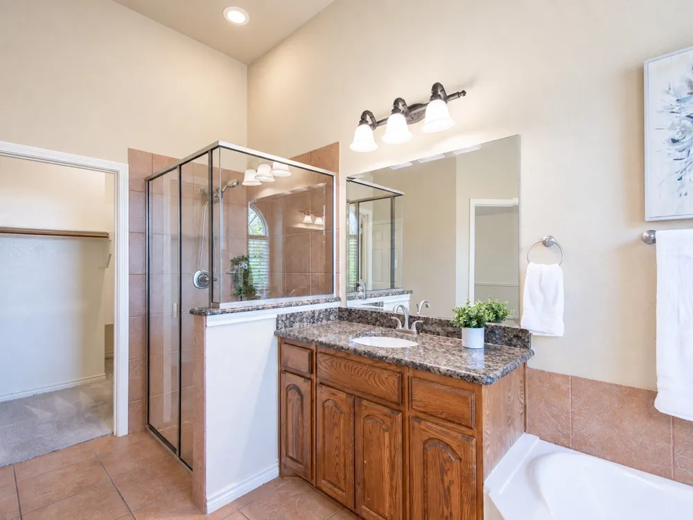 1418 E Oates Road Garland, TX 75043