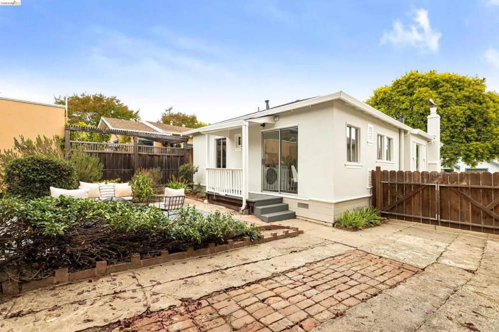804 Madison St Albany, CA 94706